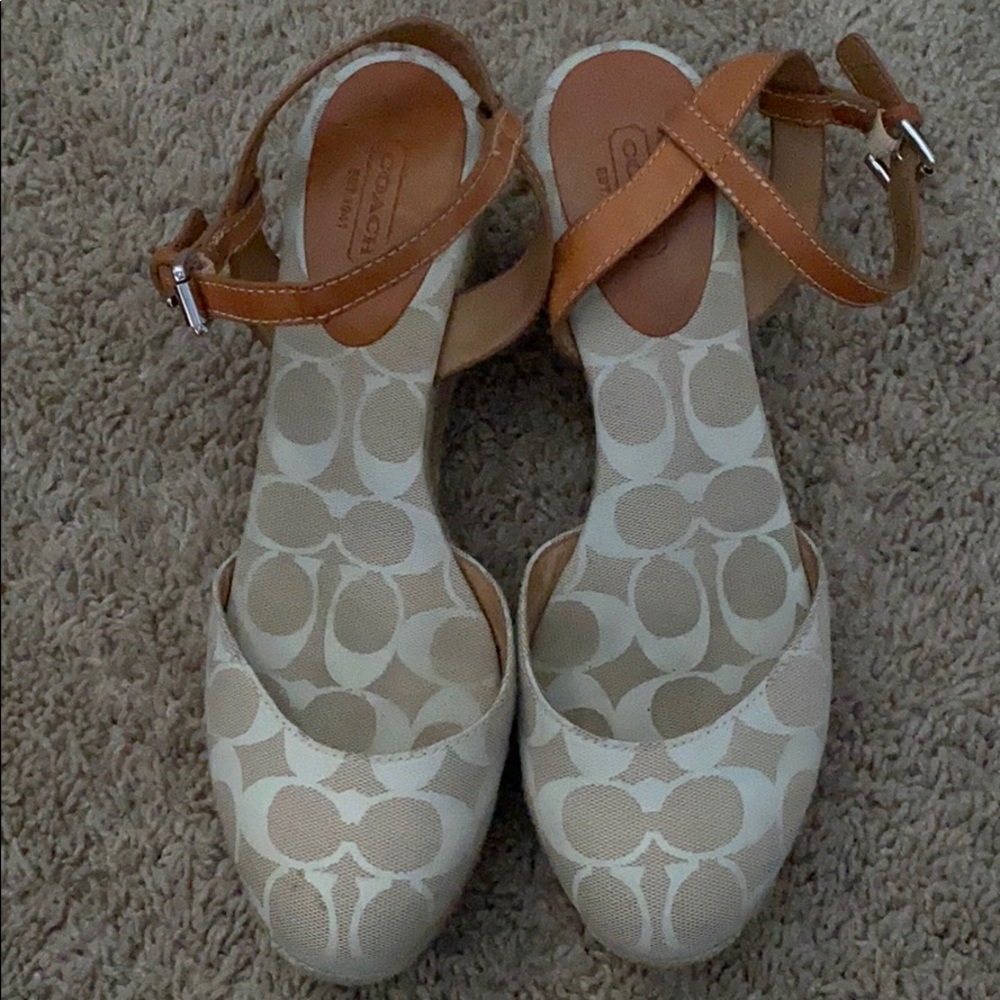 Coach Wedges